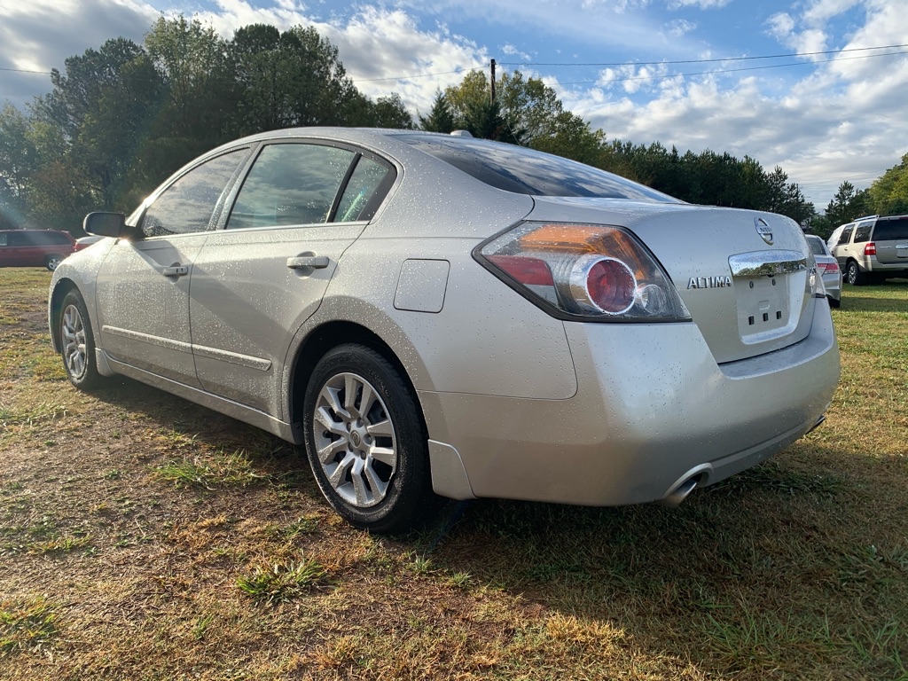 Photo 6 of this NISSAN ALTIMA