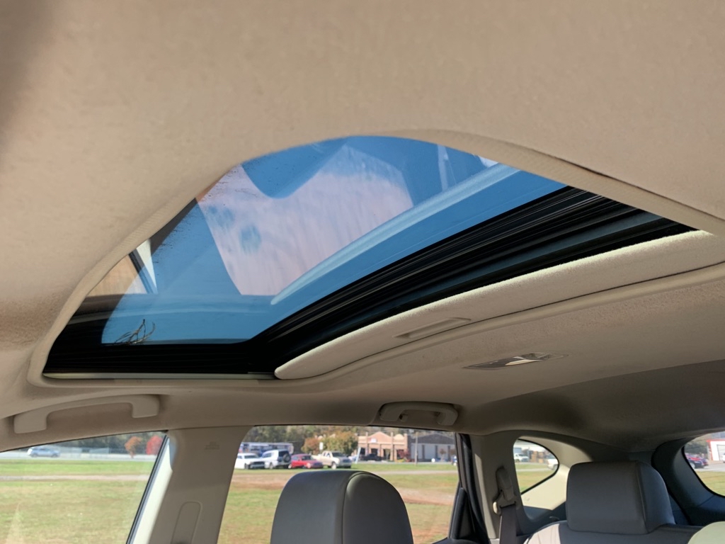 Photo 15 of this NISSAN ROGUE