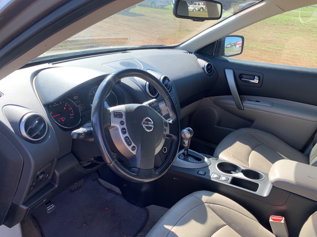 Photo 14 of this NISSAN ROGUE