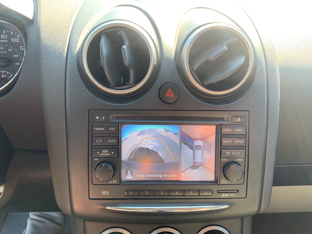 Photo 21 of this NISSAN ROGUE