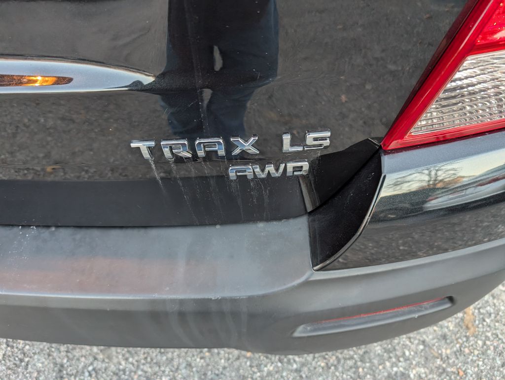 Photo 9 of this CHEVROLET TRAX