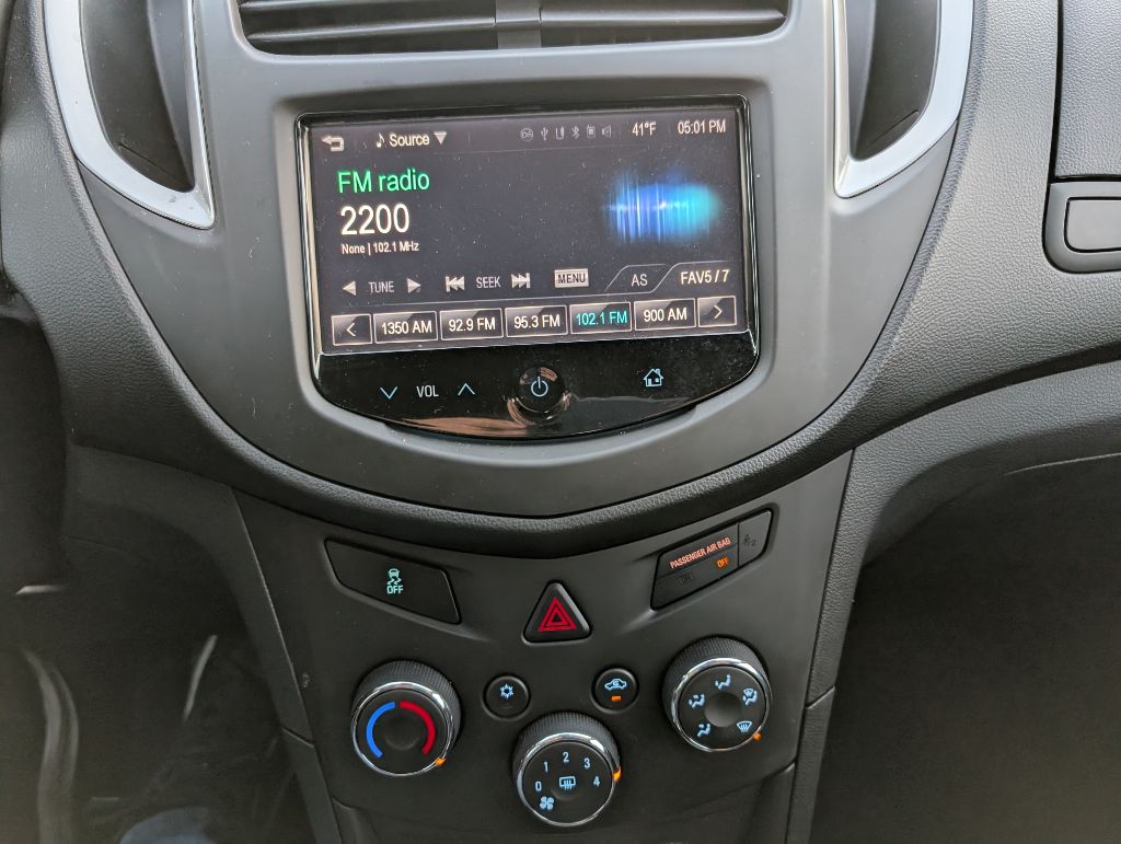 Photo 11 of this CHEVROLET TRAX