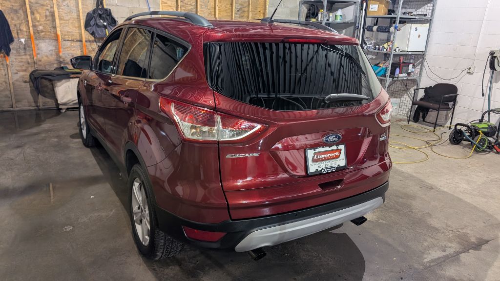 Photo 4 of this FORD ESCAPE