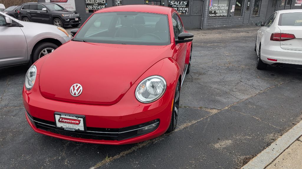 Photo 3 of this VOLKSWAGEN BEETLE GLS