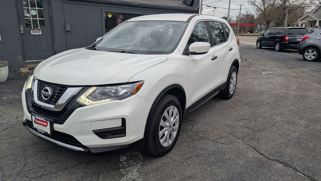 2017 NISSAN ROGUE