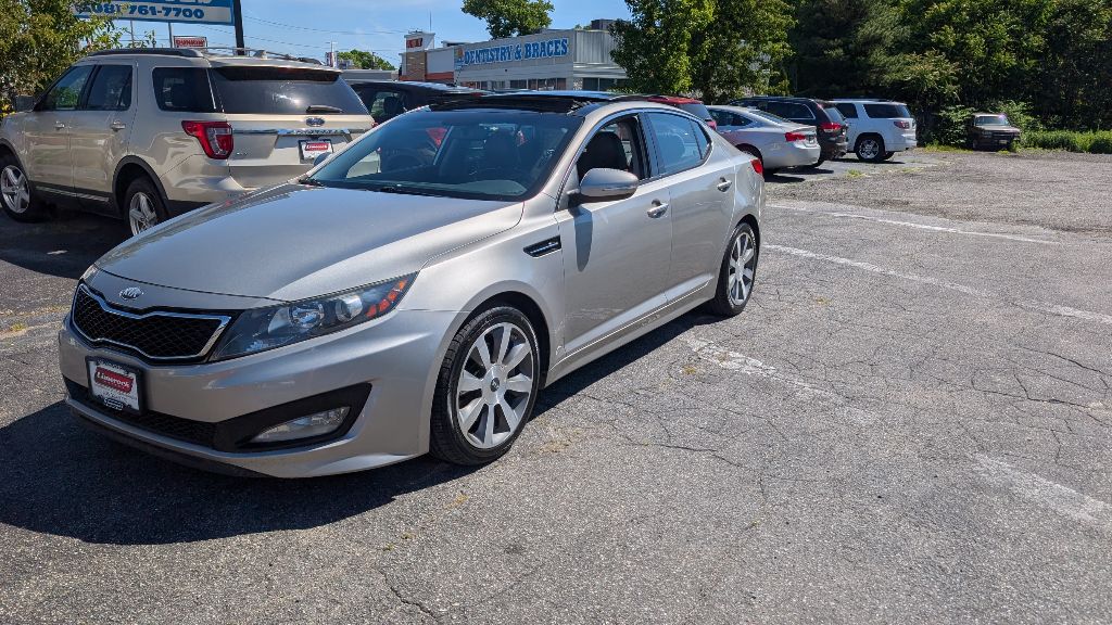 Photo 2 of this KIA OPTIMA