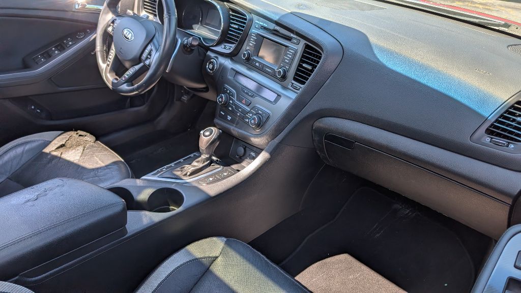 Photo 10 of this KIA OPTIMA