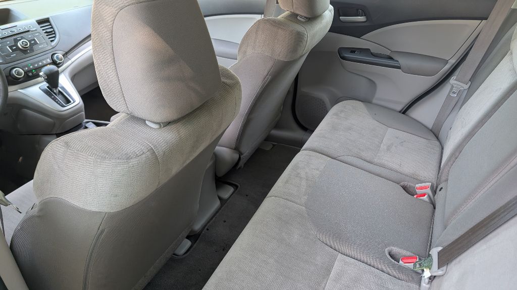 Photo 6 of this HONDA CR-V