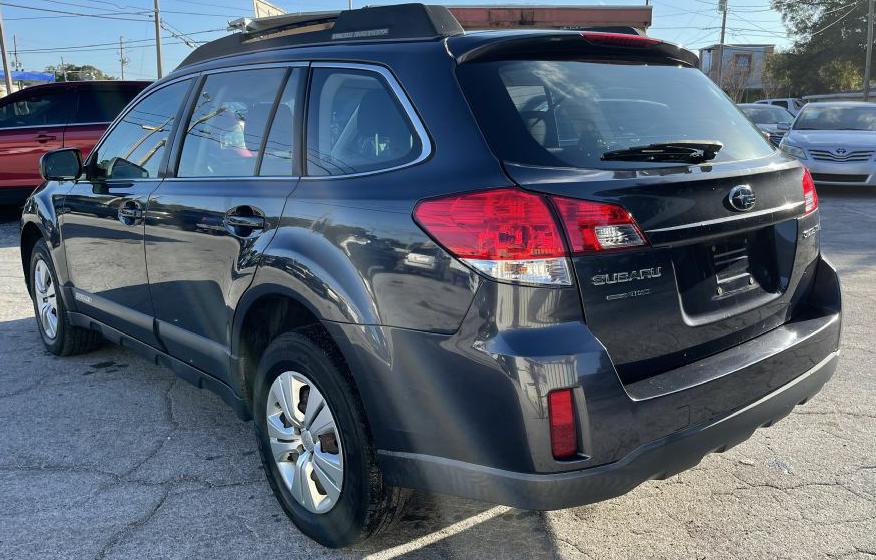 Photo 6 of this SUBARU OUTBACK OUTBACK