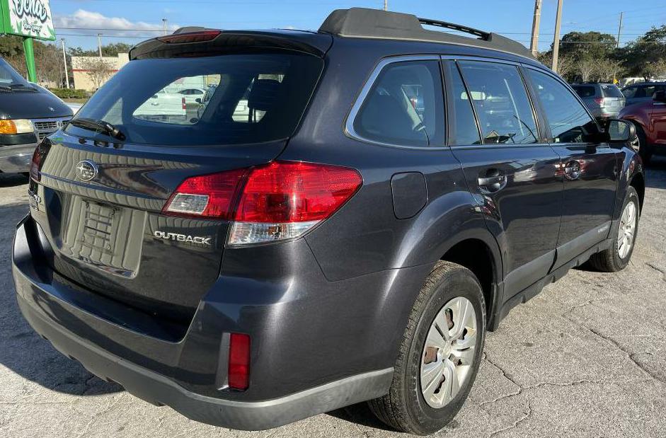 Photo 4 of this SUBARU OUTBACK OUTBACK