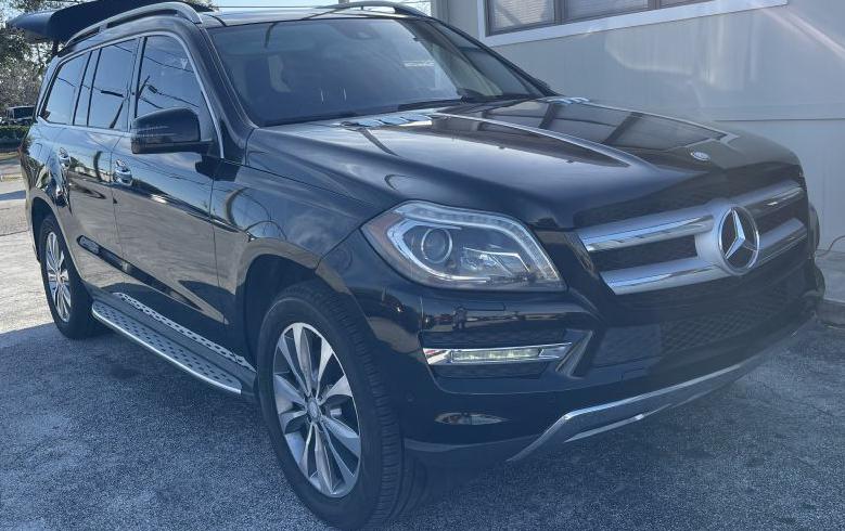 Photo 3 of this MERCEDES-BENZ GL -450