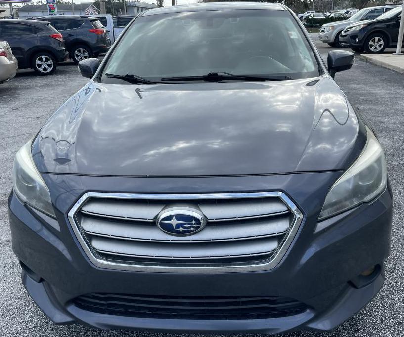 Photo 2 of this SUBARU LEGACY