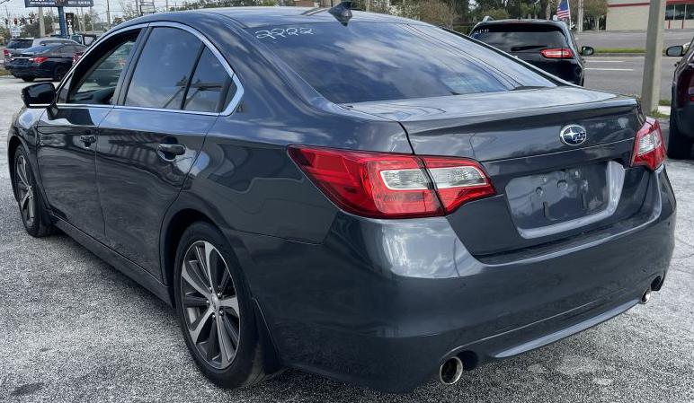 Photo 6 of this SUBARU LEGACY