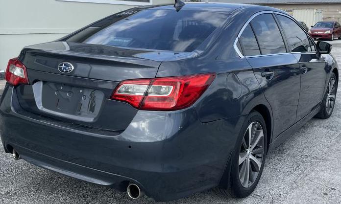 Photo 5 of this SUBARU LEGACY