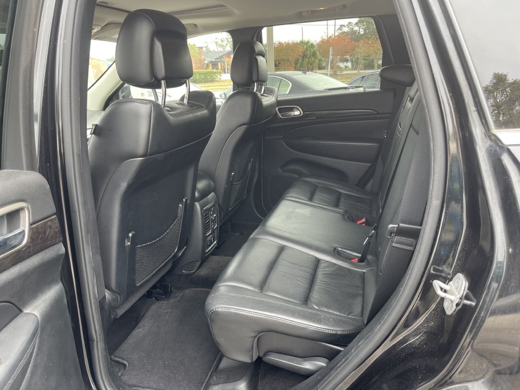 Photo 9 of this JEEP GRAND CHEROKEE