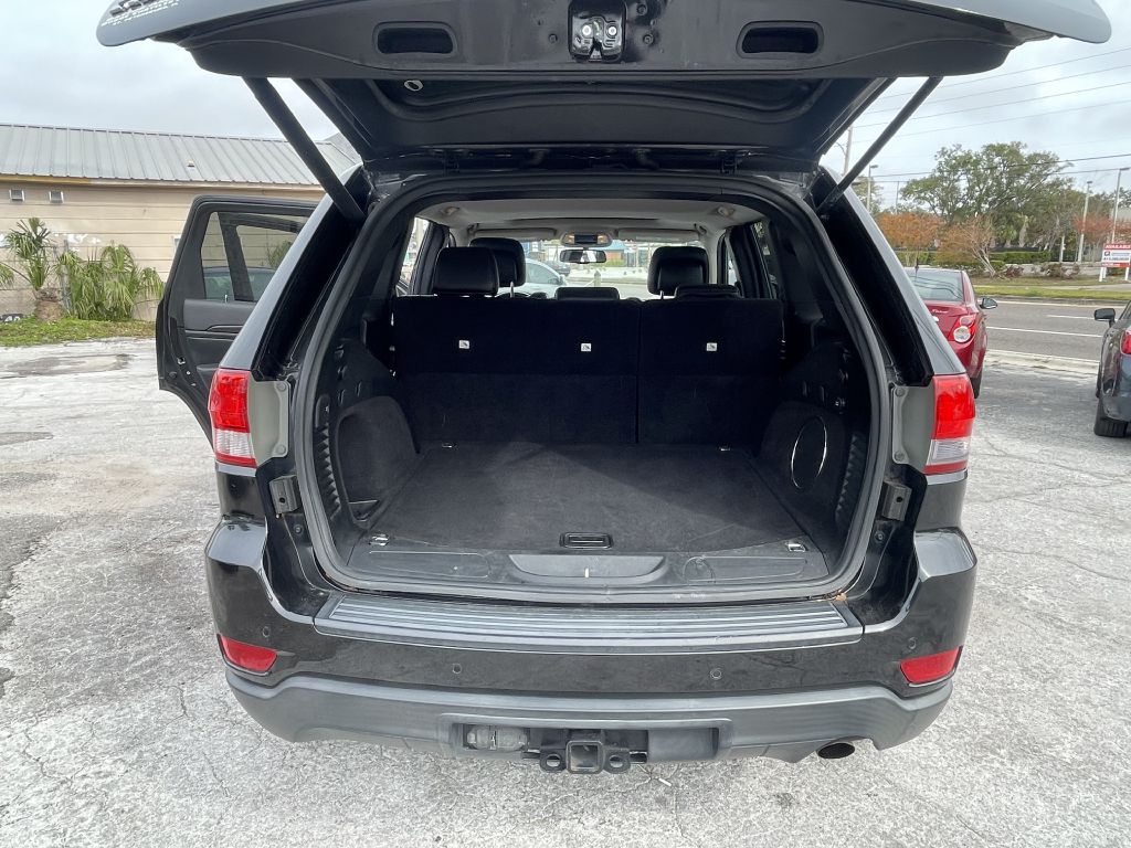 Photo 11 of this JEEP GRAND CHEROKEE