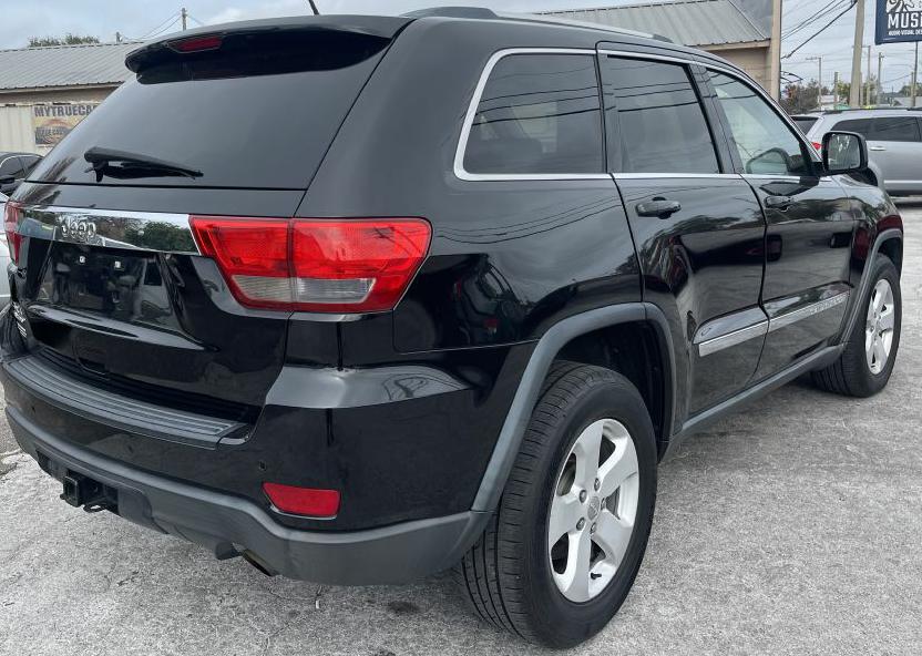 Photo 6 of this JEEP GRAND CHEROKEE