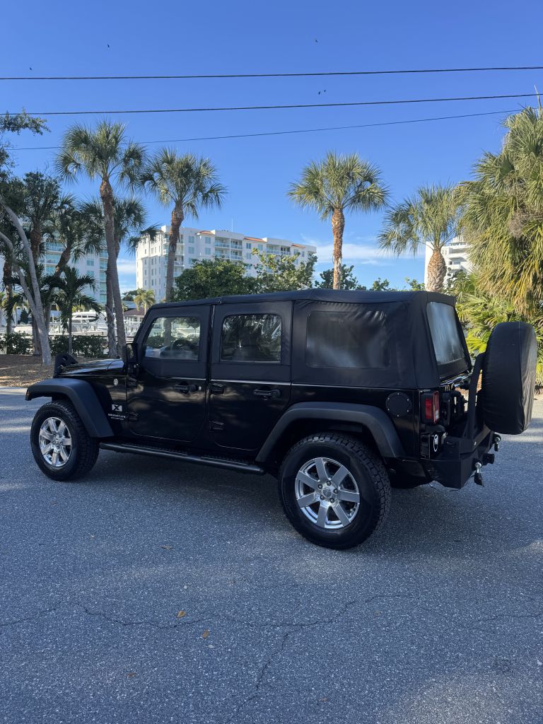 Photo 5 of this JEEP WRANGLER UNLIMI