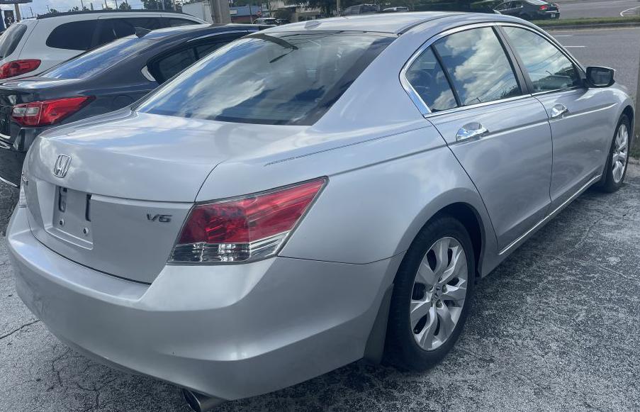 Photo 7 of this HONDA ACCORD