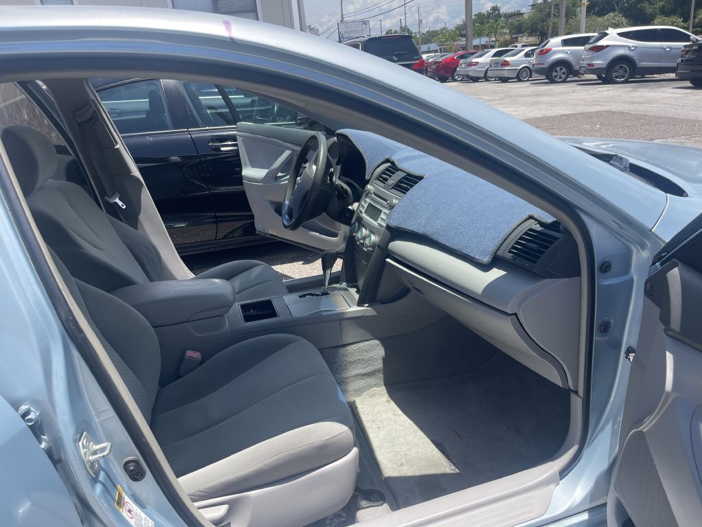 Photo 16 of this TOYOTA CAMRY