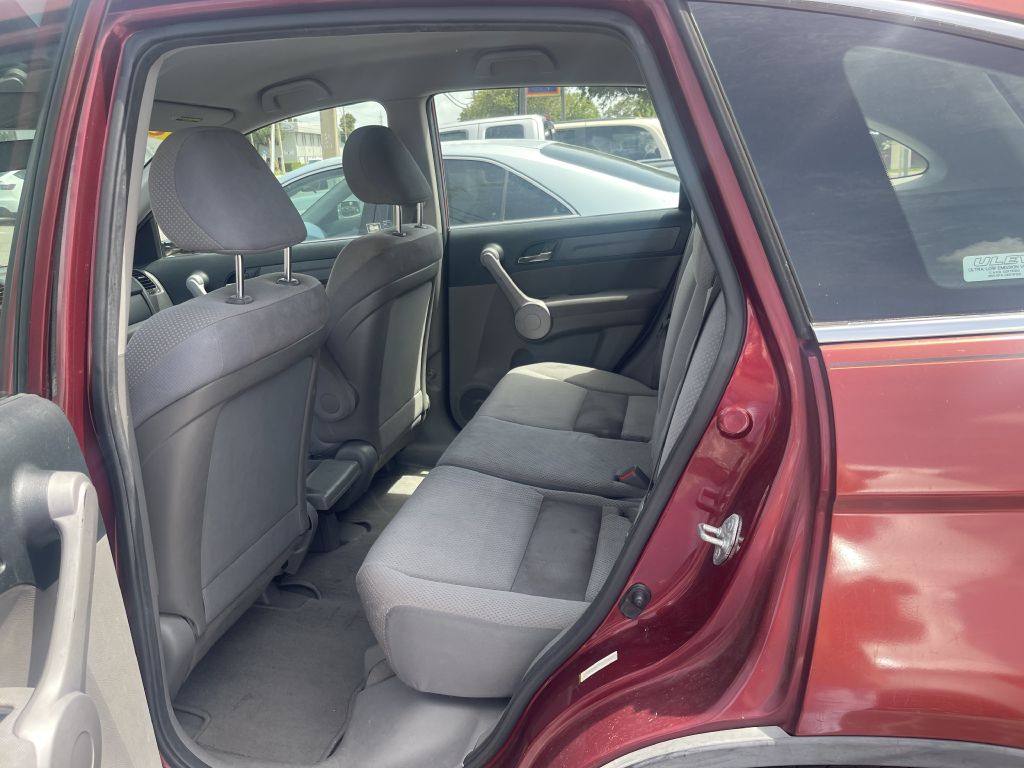 Photo 8 of this HONDA CR-V
