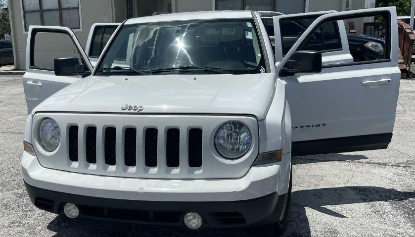 Photo 10 of this JEEP PATRIOT