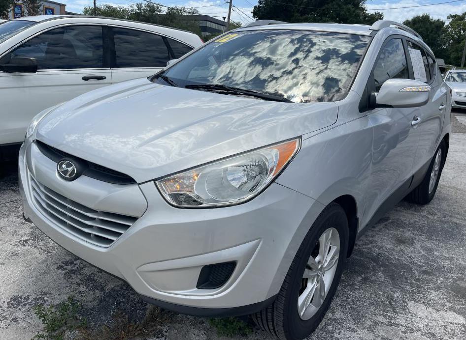 2012 HYUNDAI TUCSON