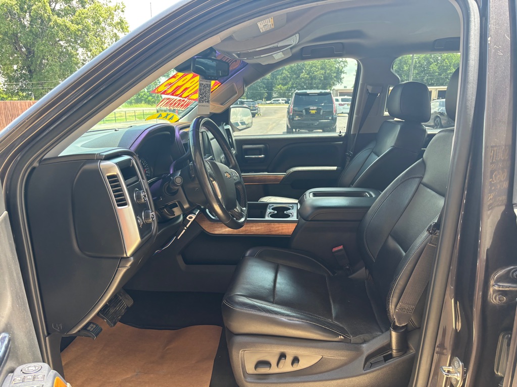 Photo 12 of this CHEVROLET SILVERADO 1500