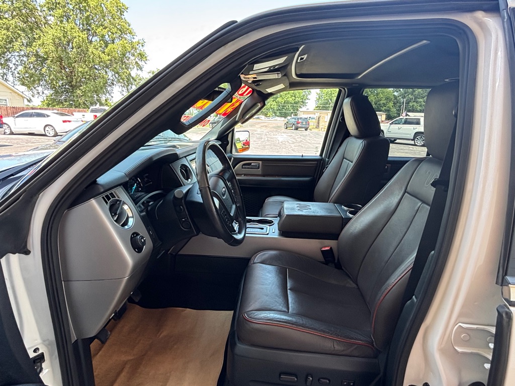 Photo 8 of this FORD EXPEDITION