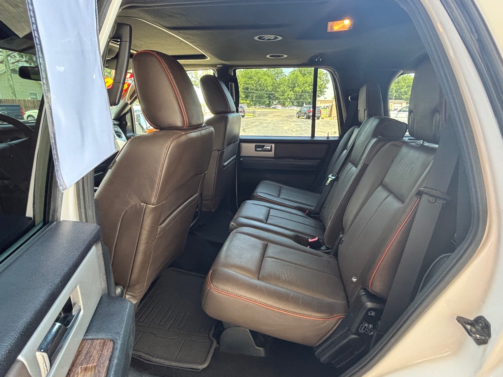 Photo 9 of this FORD EXPEDITION