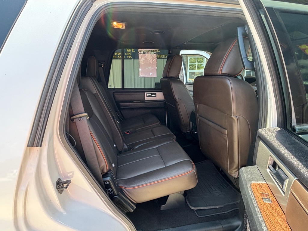 Photo 11 of this FORD EXPEDITION