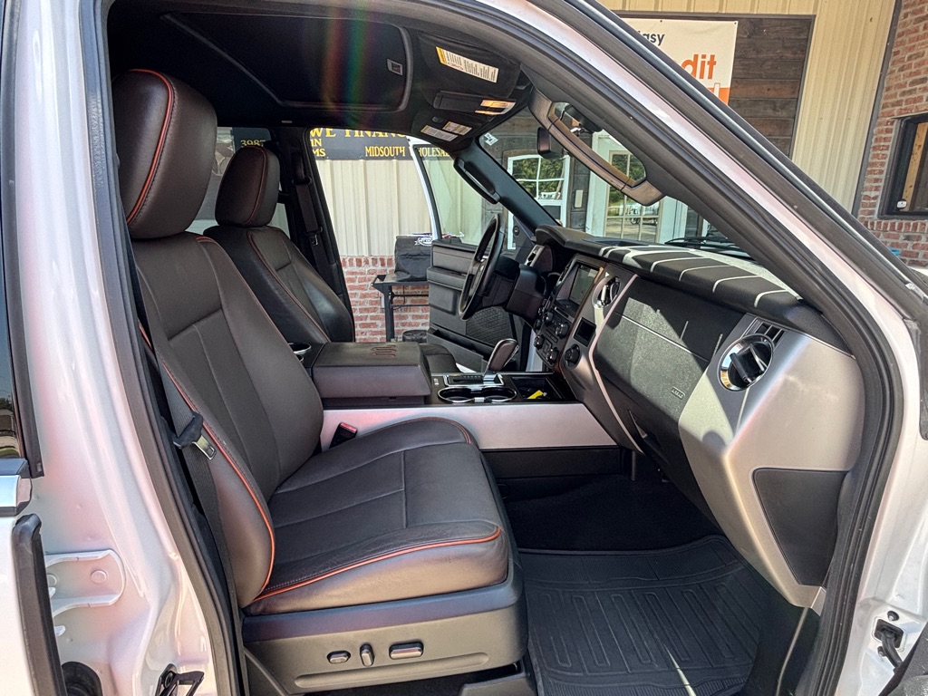 Photo 12 of this FORD EXPEDITION
