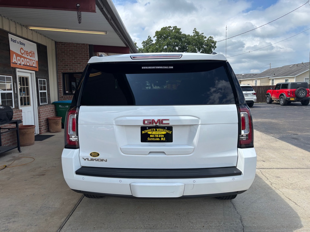 Photo 18 of this GMC YUKON