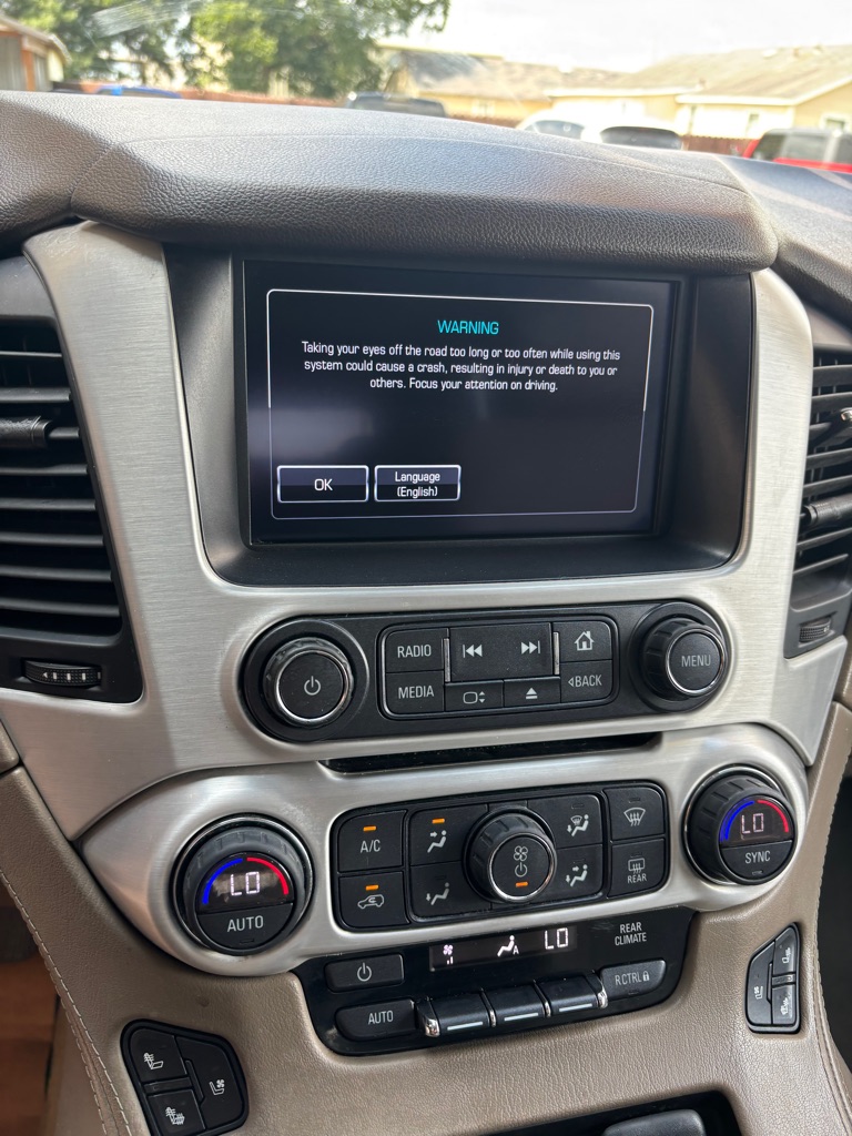 Photo 28 of this GMC YUKON