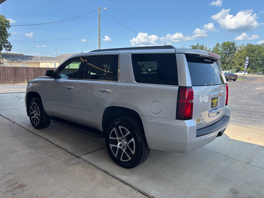 Photo 5 of this CHEVROLET TAHOE