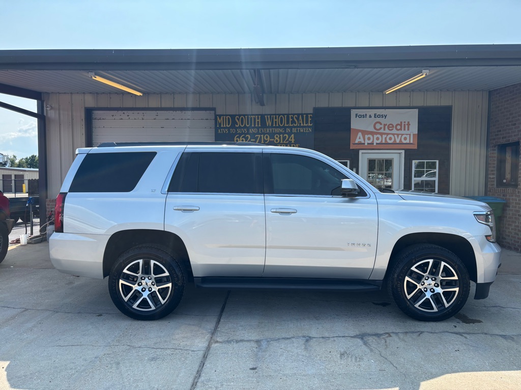 Photo 2 of this CHEVROLET TAHOE