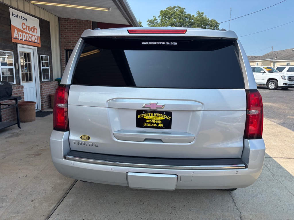 Photo 4 of this CHEVROLET TAHOE