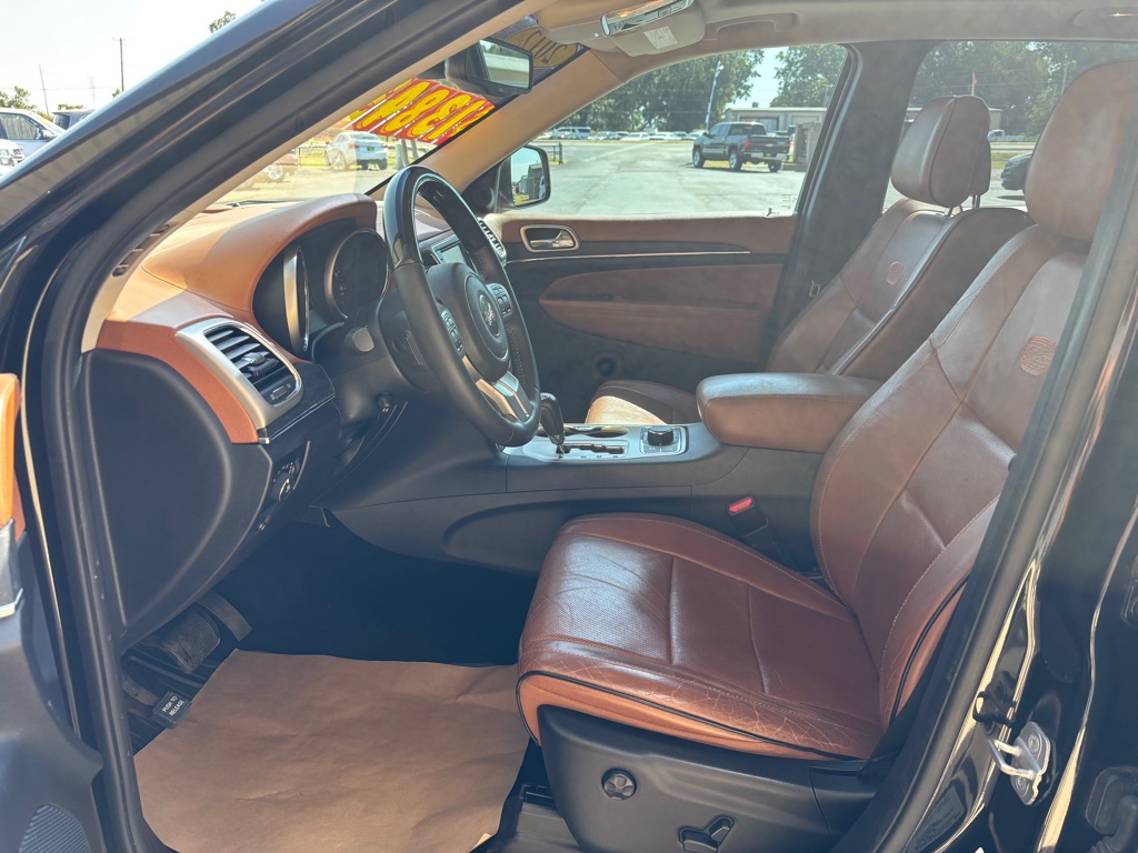 Photo 8 of this JEEP GRAND CHEROKEE