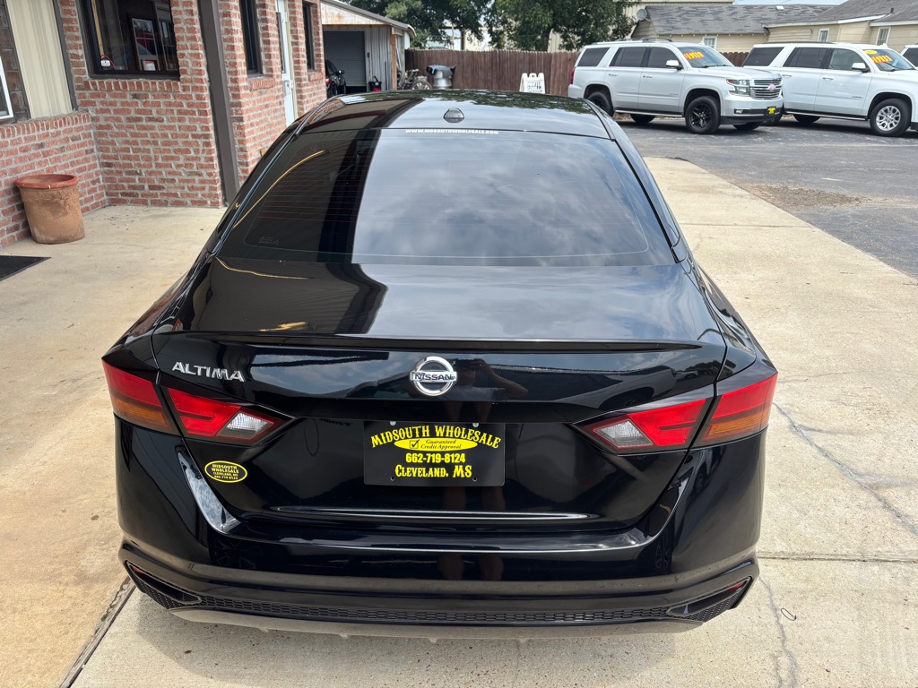 Photo 4 of this NISSAN ALTIMA