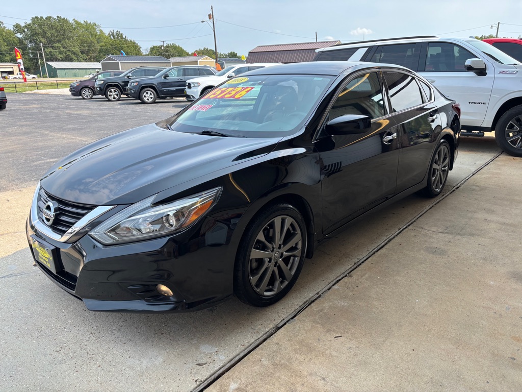 Photo 6 of this NISSAN ALTIMA