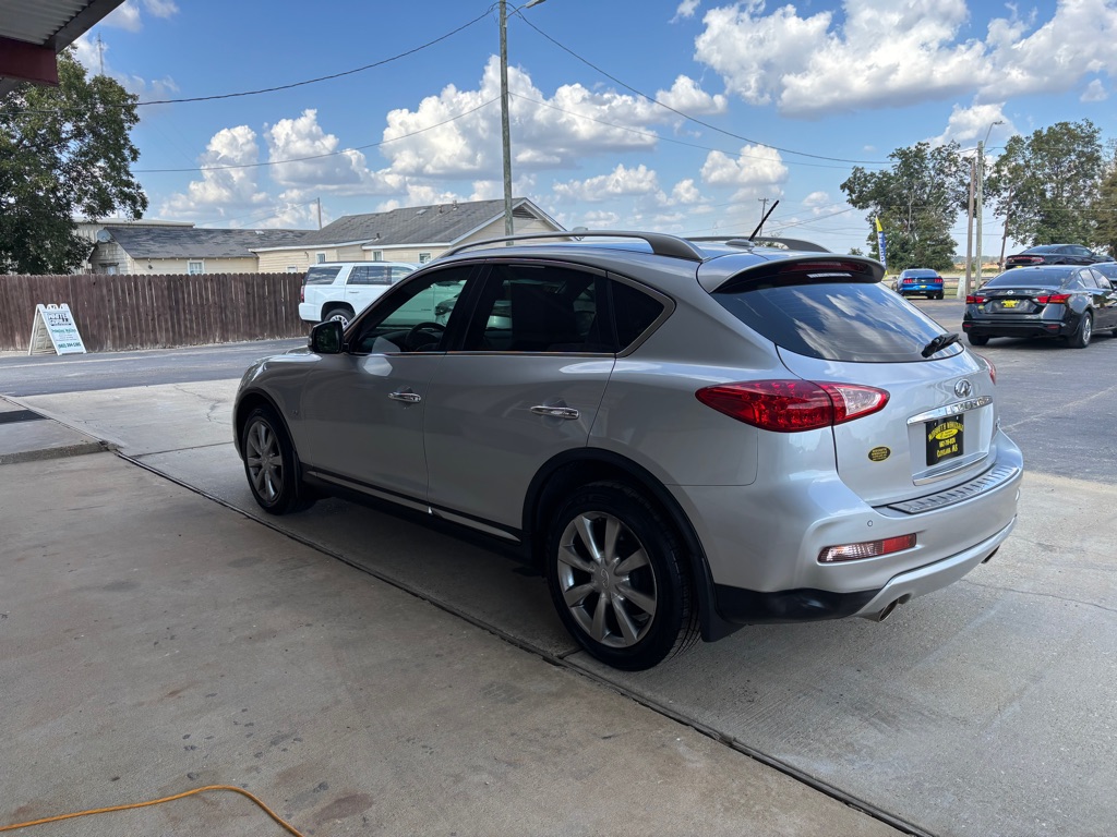 Photo 5 of this INFINITI QX50