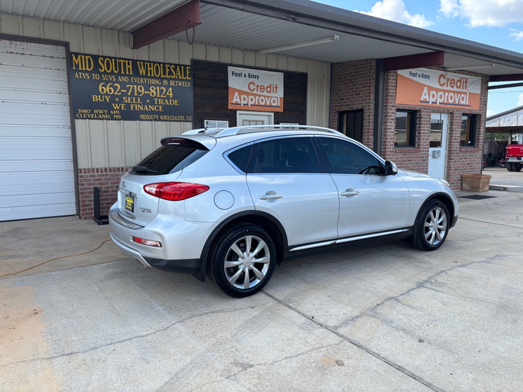 Photo 3 of this INFINITI QX50