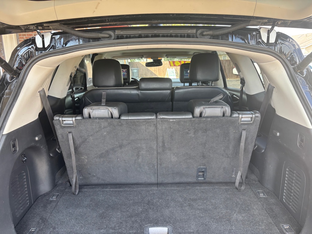 Photo 10 of this INFINITI QX60