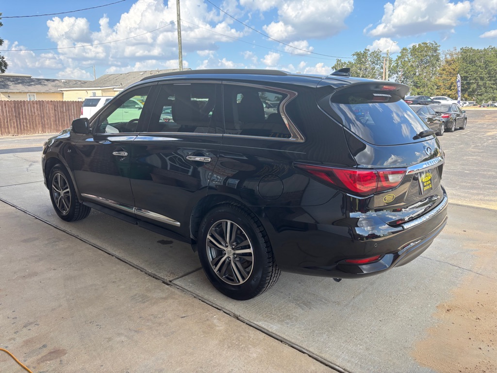 Photo 5 of this INFINITI QX60