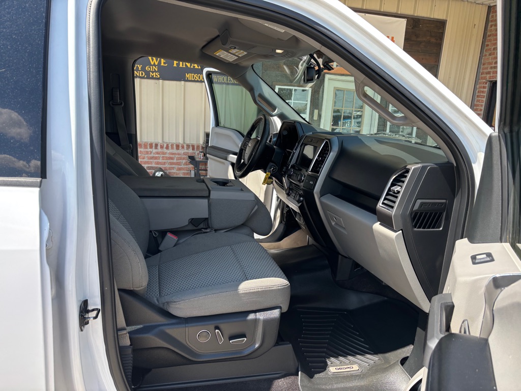 Photo 11 of this FORD F150