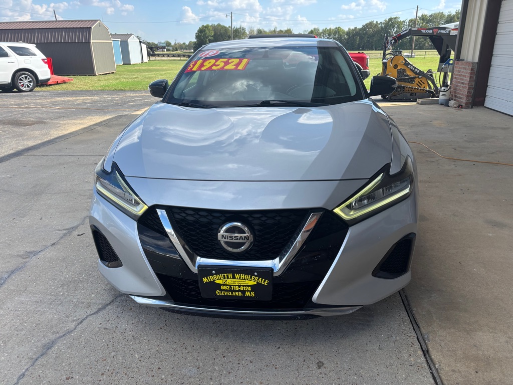 Photo 7 of this NISSAN MAXIMA