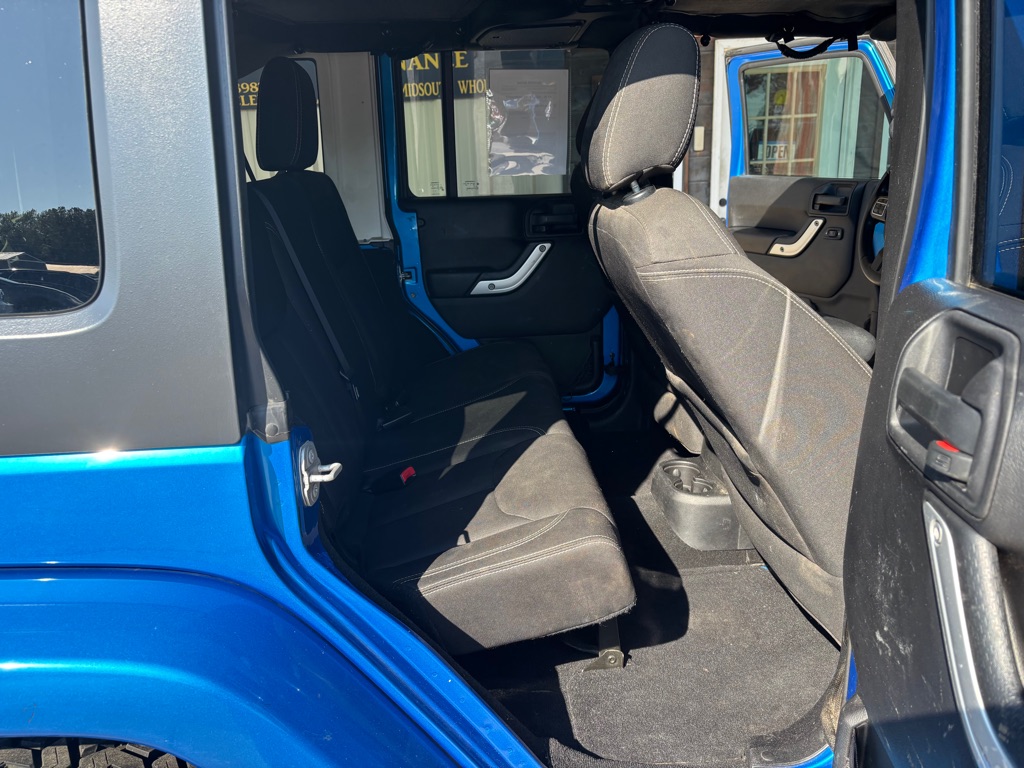 Photo 11 of this JEEP WRANGLER UNLIMI