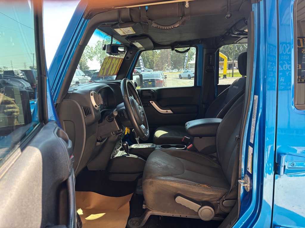 Photo 8 of this JEEP WRANGLER UNLIMI