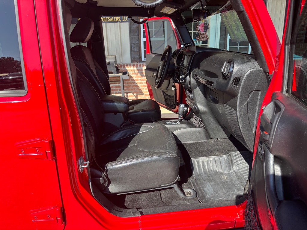 Photo 12 of this JEEP WRANGLER UNLIMI
