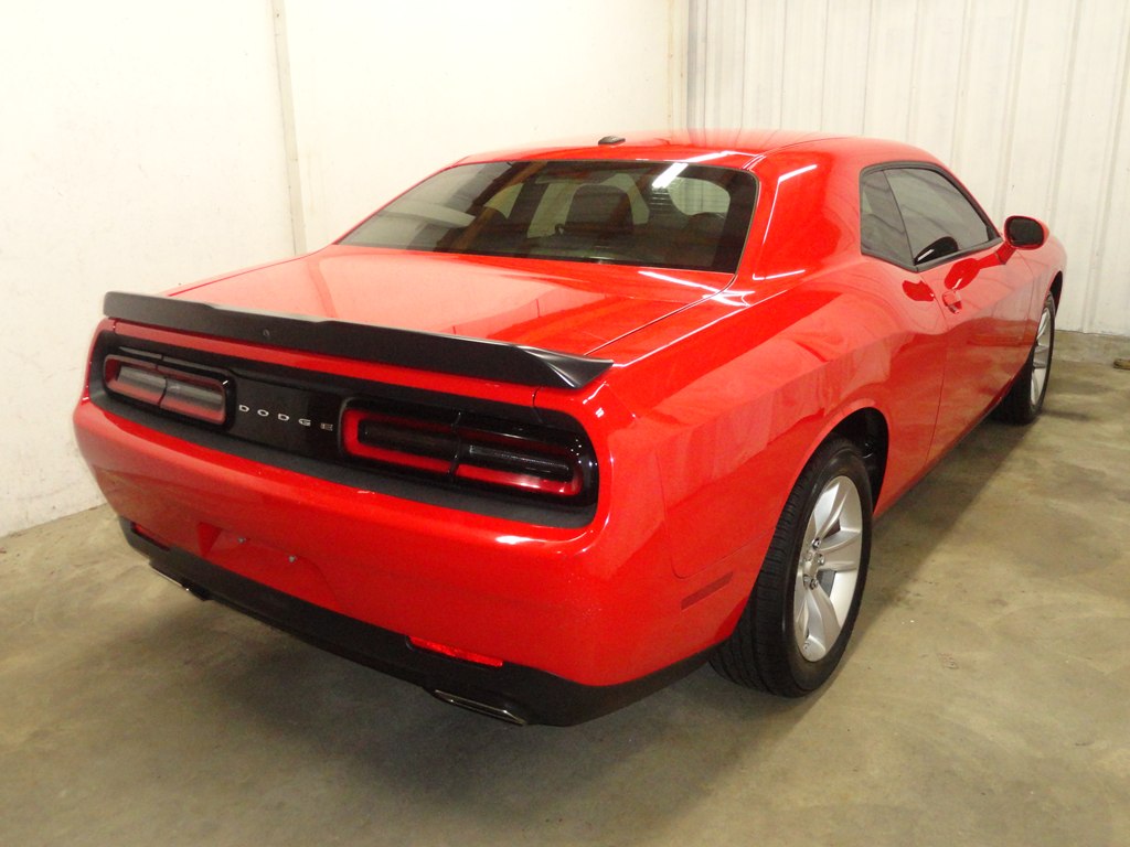 Photo 12 of this DODGE CHALLENGER
